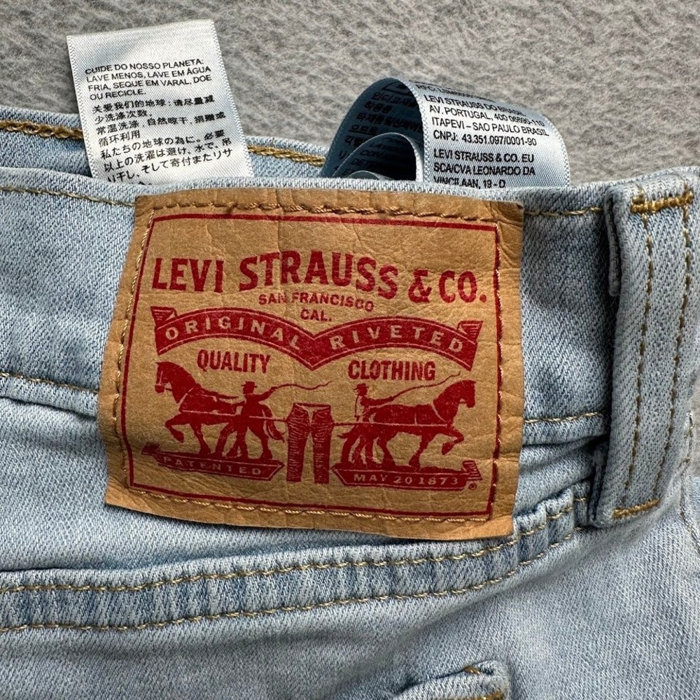 Levi's Boyfriend Jeans Light Wash‎ Womens Size 30x27 Baggy Straight - Picture 5 of 11
